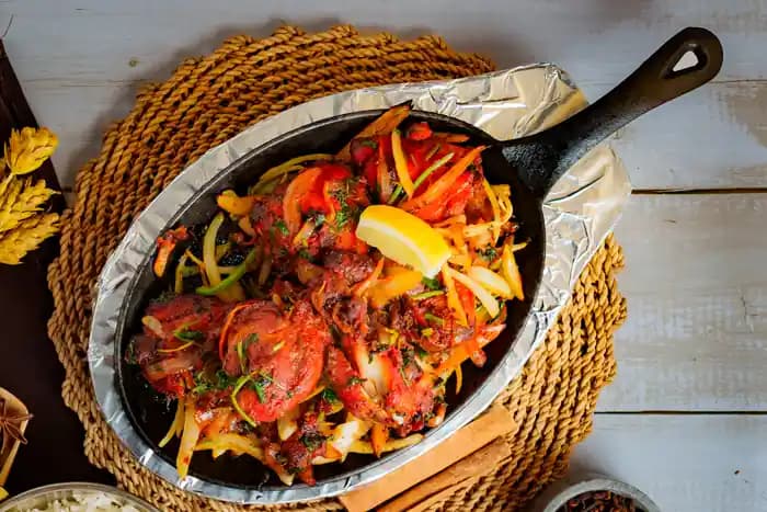 Traditional plate cooking
